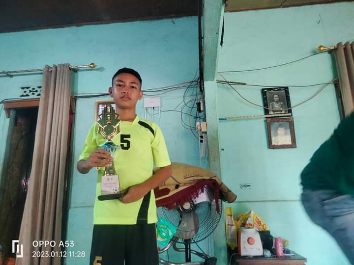 Muhammad hapiz Aulia yang penuh prestasi, yang berasal RT 01 kampung pasar dusun rantau ikil kecamatan Jujuhan